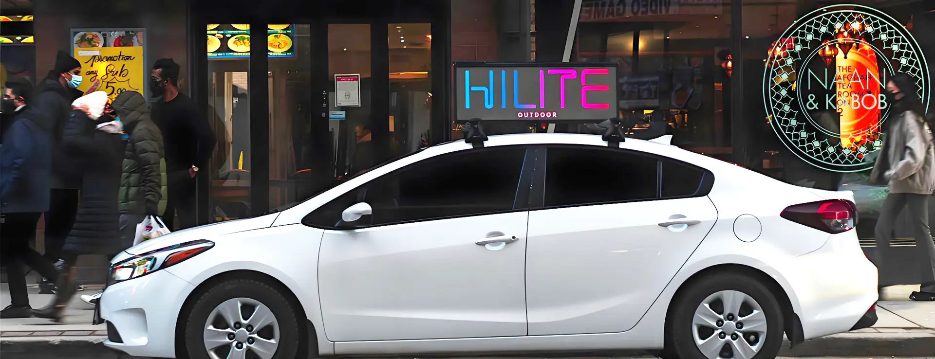 taxi advertising screens